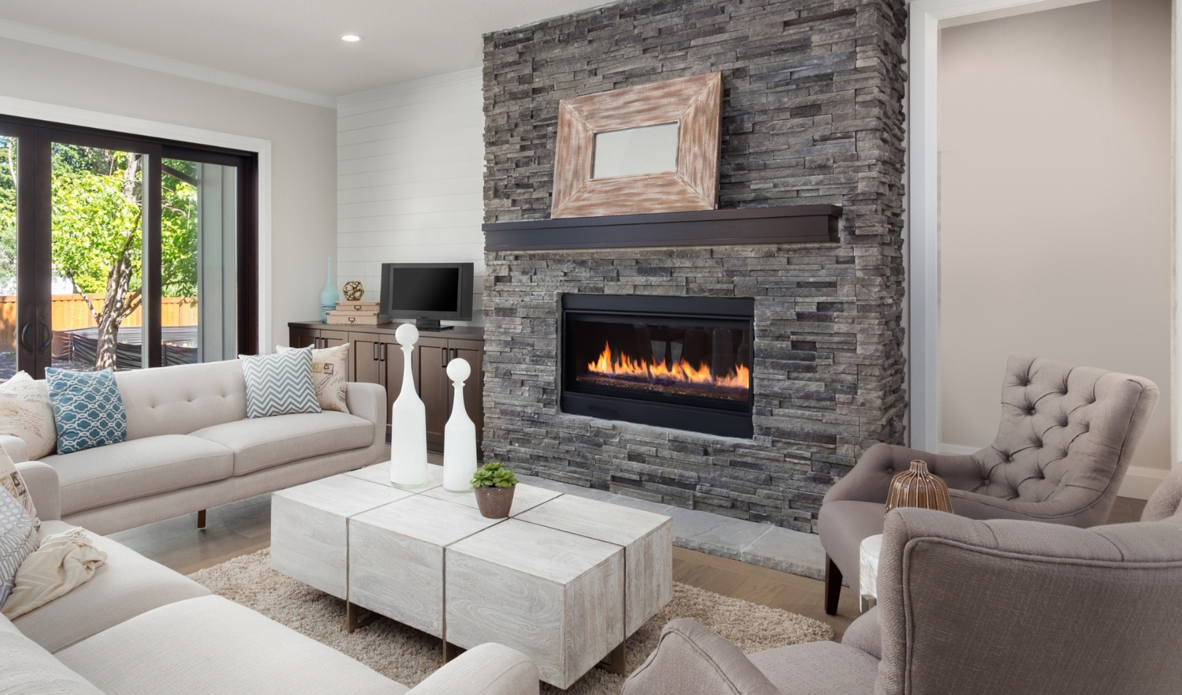 Fireplace Project Gallery | Benson Stone Co. in Rockford, IL