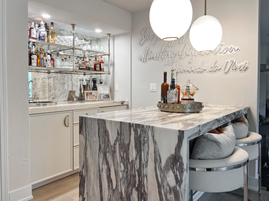 Calacatta Viola Marble wet bar